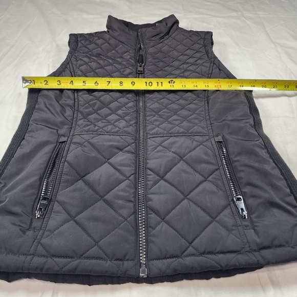 Andrew Marc Women front zipper Quilted insulated Vest Jacket Size M - Picture 13 of 13